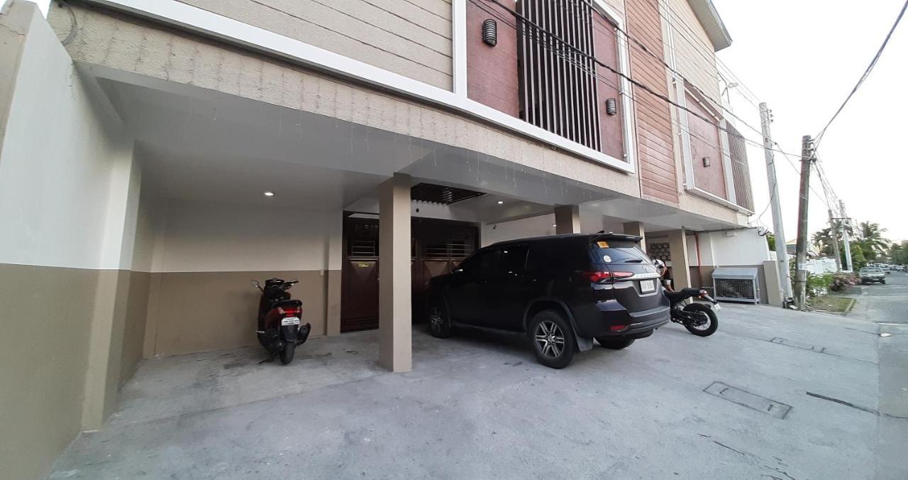 Clark-Pad Inn, Angeles City Exterior photo